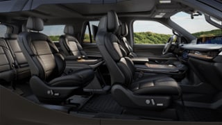 2025 Lincoln Lincoln Navigator Internal Image 1